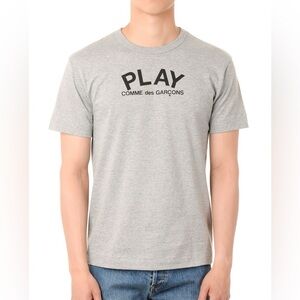 Comme des Garcons Play Gray Heart Graphic T-Shirt M